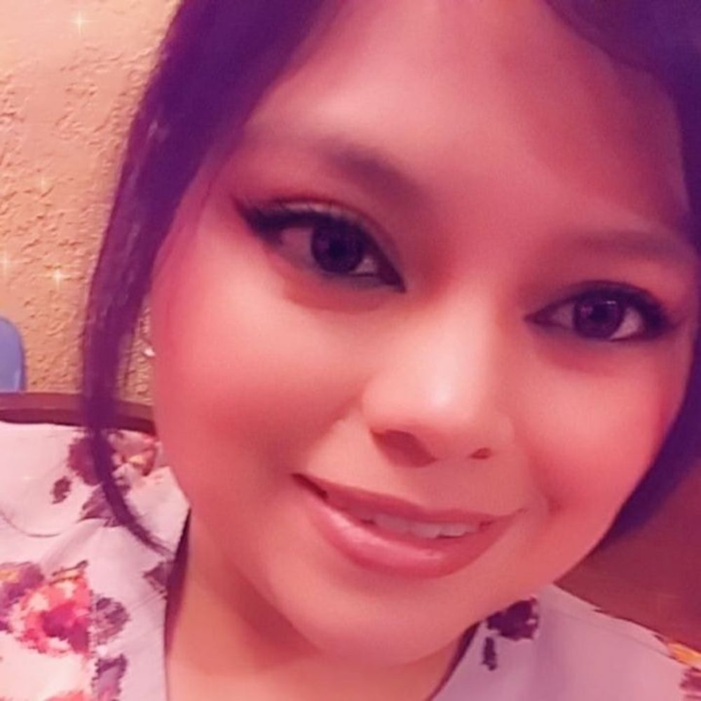 Meet your Posher, Lupita